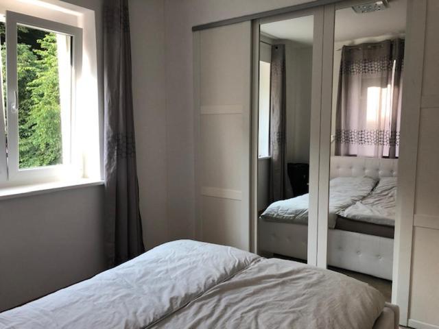 Velden View Ferienwohnung Mit Grosser Sonnenterrasse Und See- Und Karawankenblick Velden am Wörthersee Esterno foto